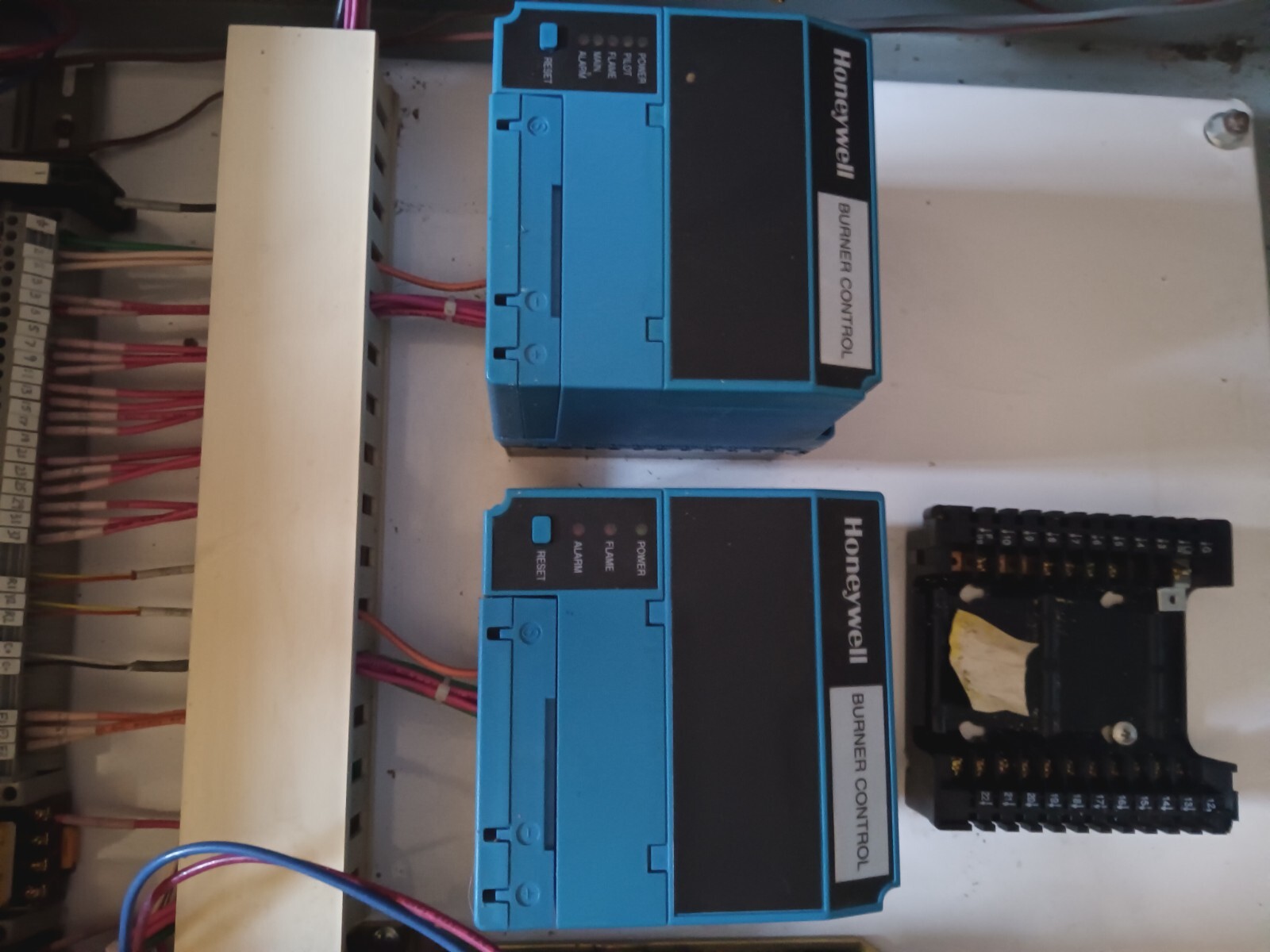 honeywell model RM7890A 1015