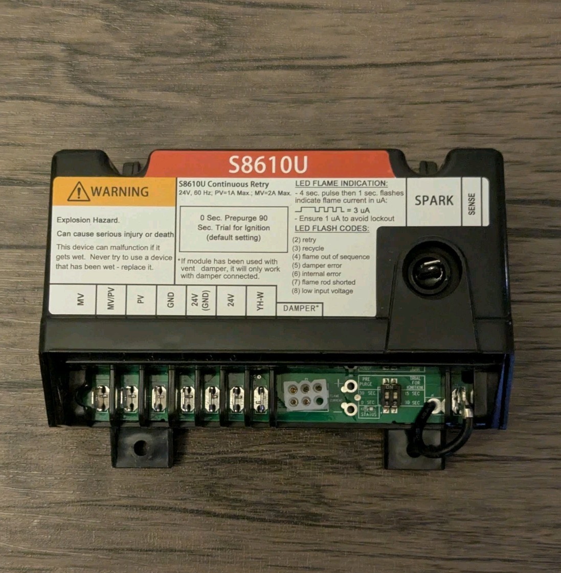 Honeywell S8610U Universal Intermittent Pilot Gas Ignition Control 24V Furnace