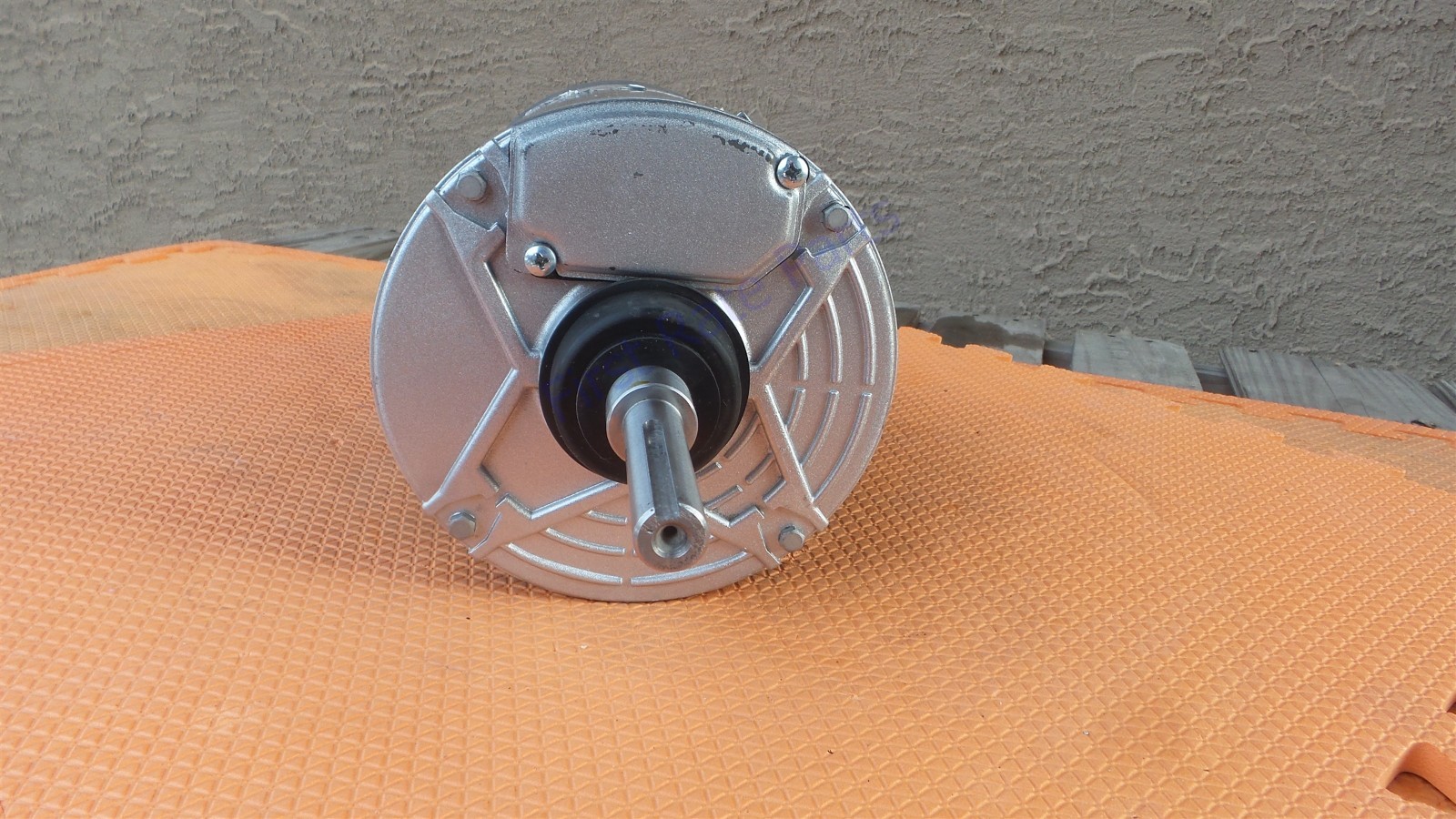 Carrier HD52AK001 Motor HD52AZ001 Wolong 785U41 2HP 230V 460V 3PH 1140 RPM NEW