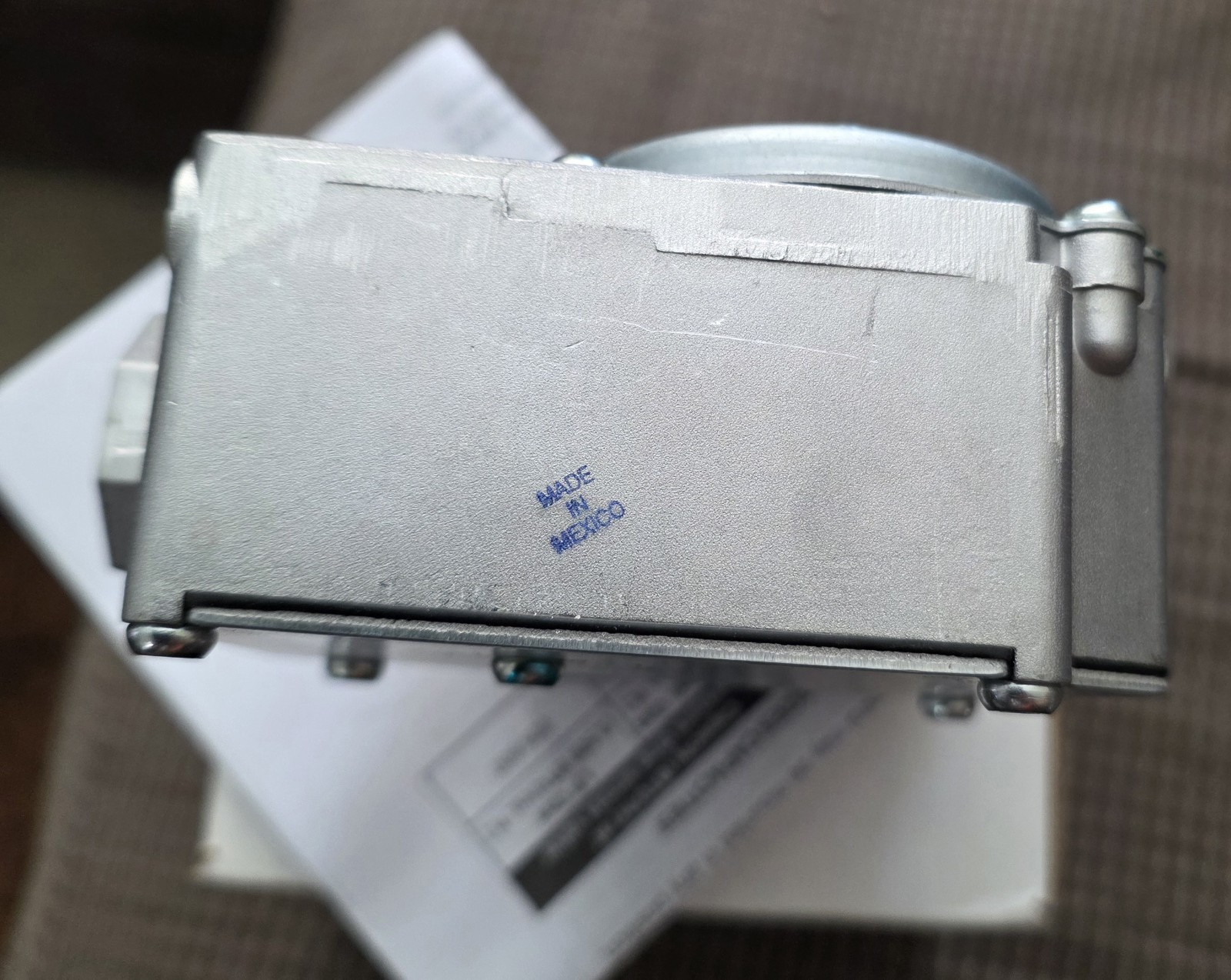 White-Rodgers 36J54-201 VAL09030 Gas Valve 24V Furnace OEM New