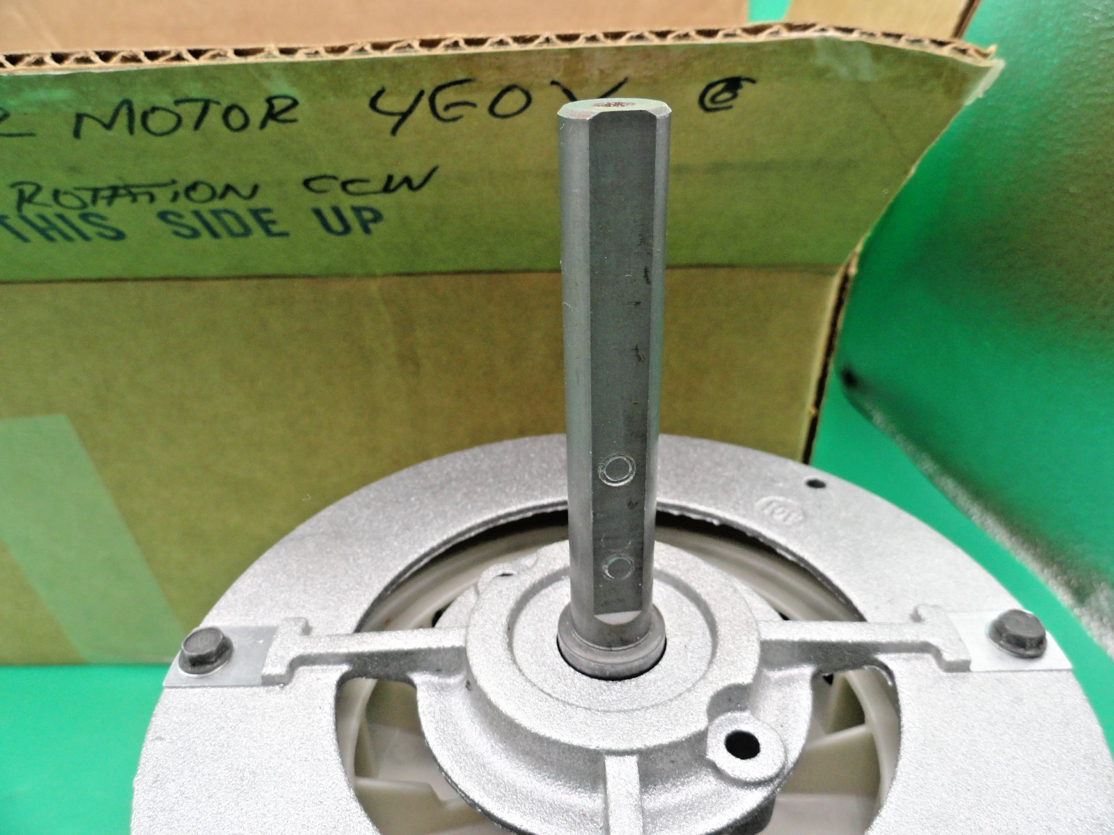 CENTURY OAN470 3S052 1/4″HP CONDENSOR MOTOR 460VOLTS 3200 RPM