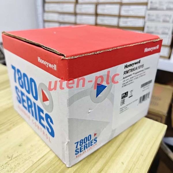 New in Box Original Honeywell RM7890A1015 Automatic Programming Burner Control
