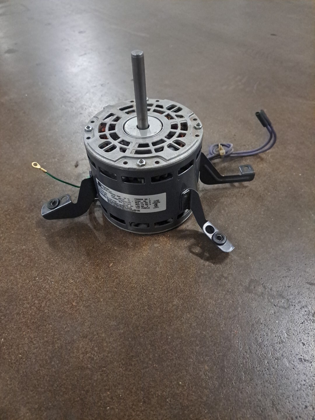37J2401 / K55HXCZA-6699 Blower Motor 115v, 1075rpm/4spd Lennox Furnace ♧
