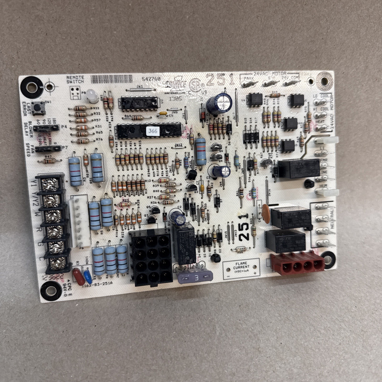 🔥🔥 1162-251 YORK Control Circuit Board 542760 Source 1 251 1162-83-2511A B3