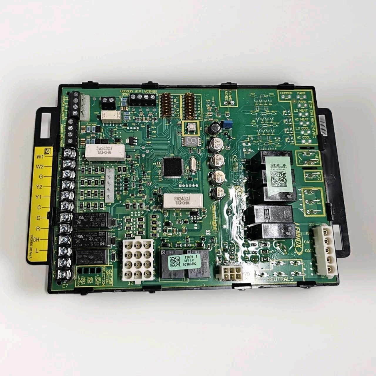 LENNOX 103130-05 Control Circuit Board SureLight S9232F2039 used