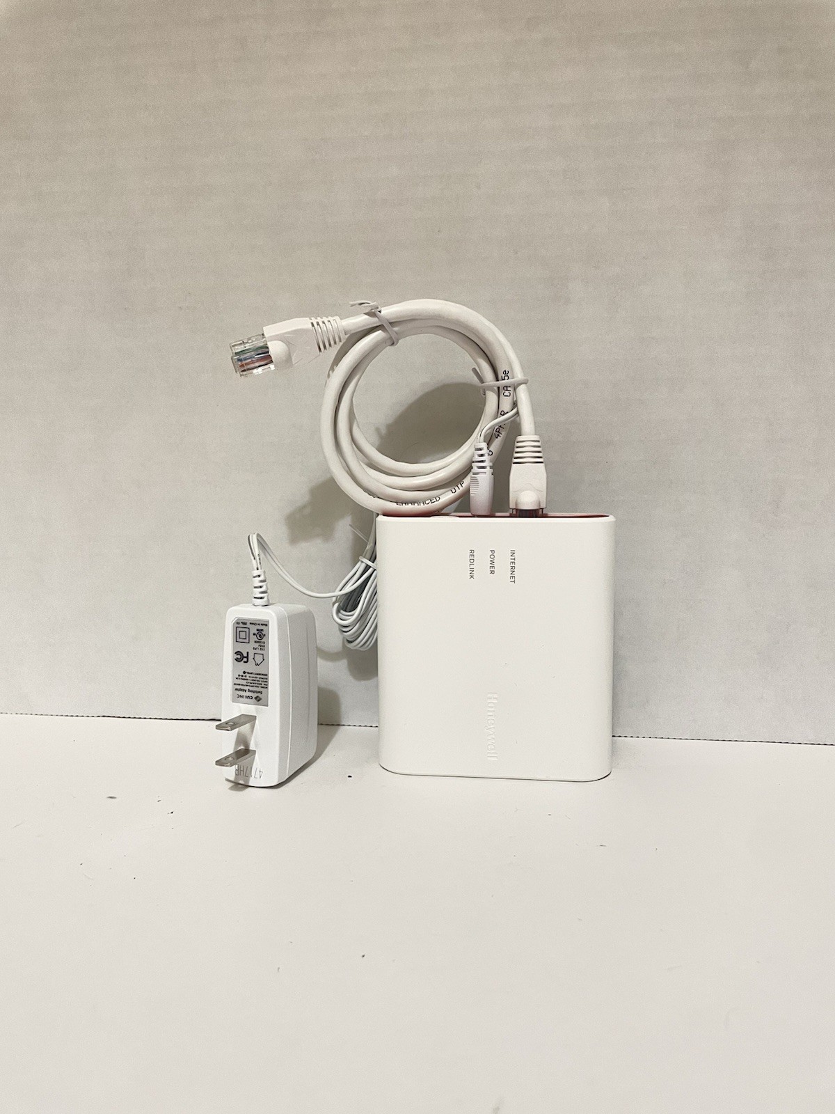 Honeywell Home THM6000R7001 RedLINK Internet Gateway with AC Adapter