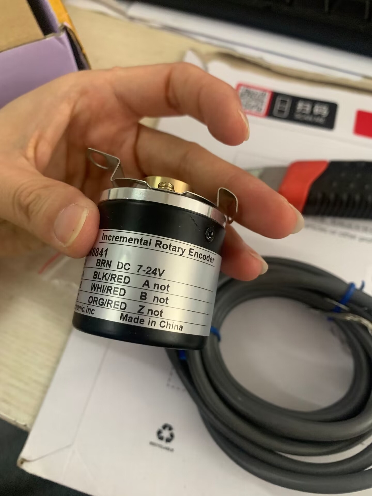New DELTA EH3-11LN8841 ENCODER made in China EH3 11LN8841