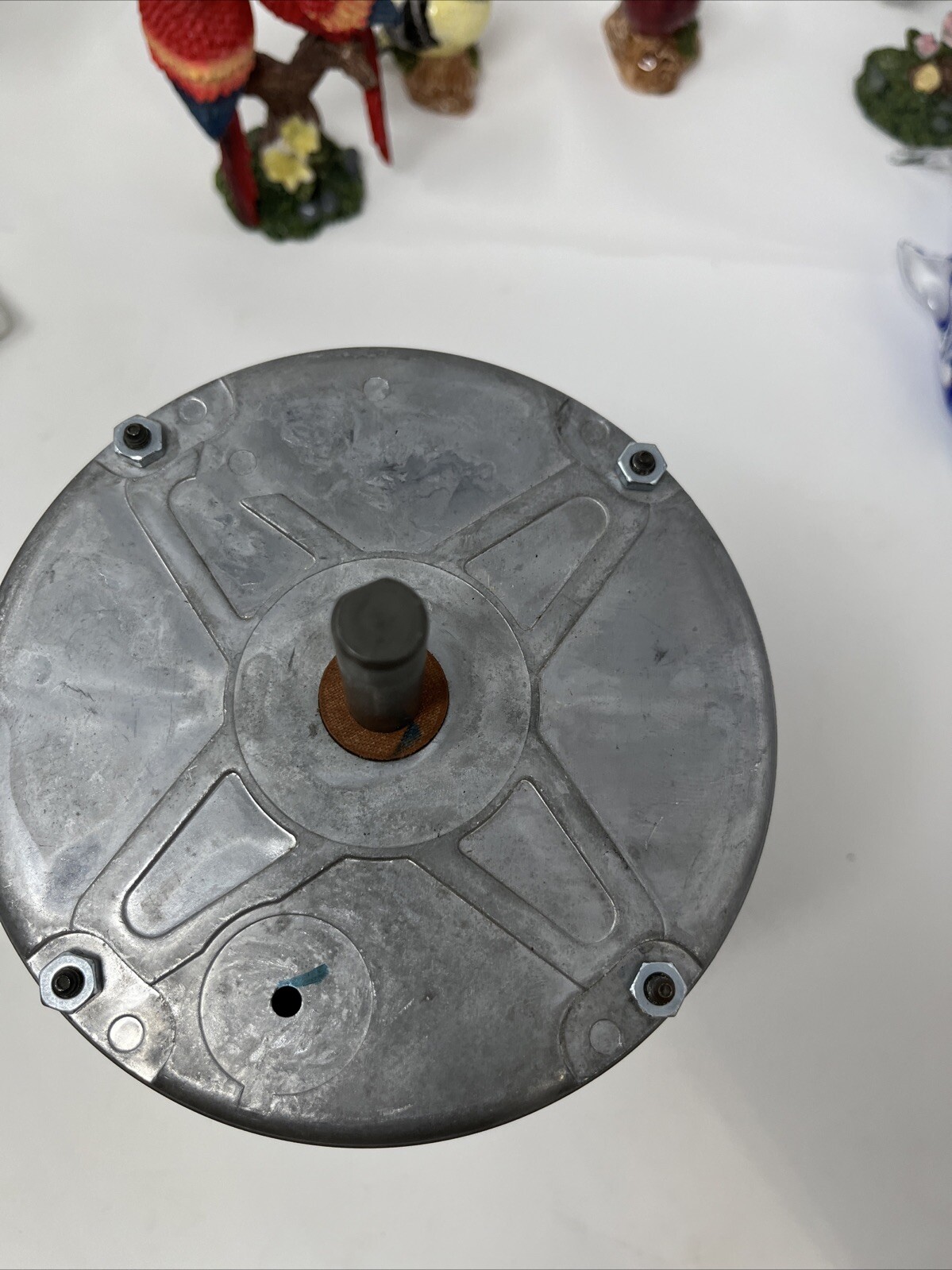Genteq Condenser Motor – 1/2 HP, 1 Phase, 1 Speed, 380-415/460V, 1050 RPM –
