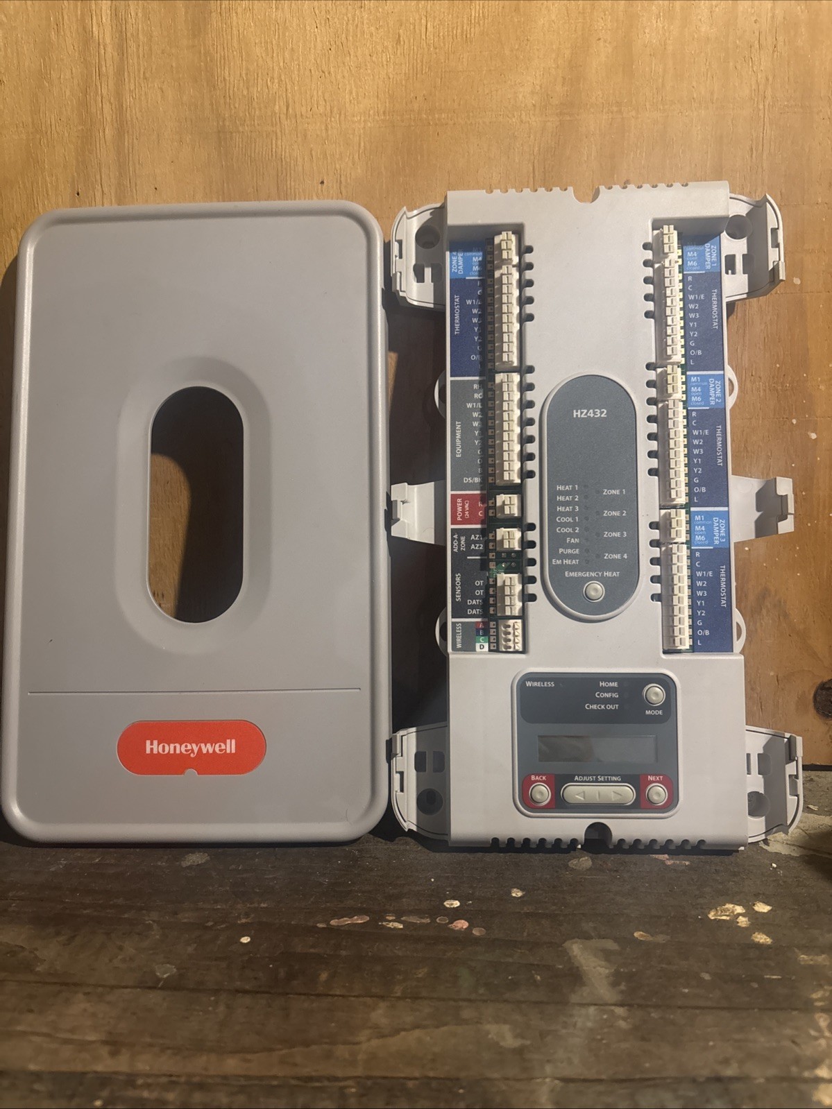 Honeywell HZ432 Truezone Zone Control Panel 4 Zone