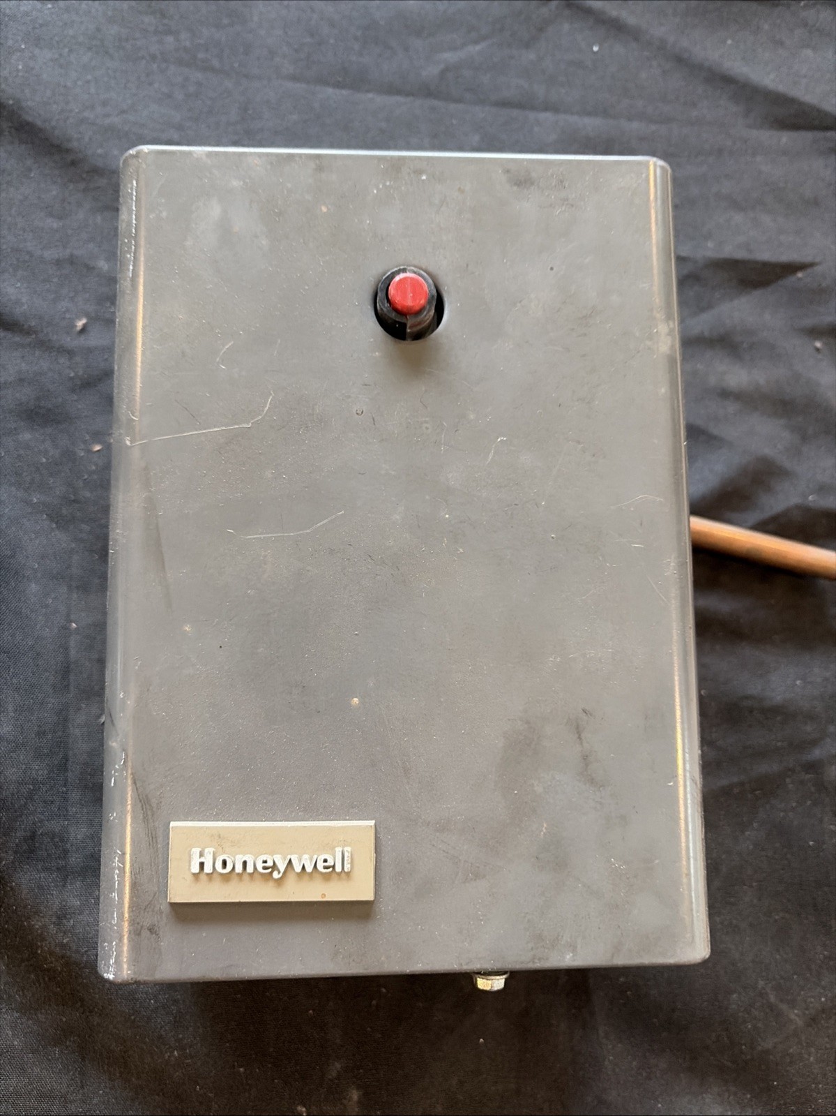R8182D1079 Honeywell protectorelay control oil burner hydronic boiler