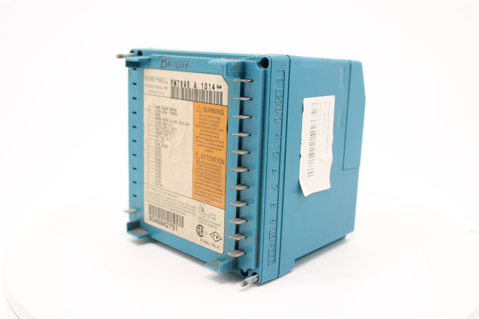 Honeywell RM7890A1015 w/ R7847A1033 7800 Series Burner Control | 120V AC