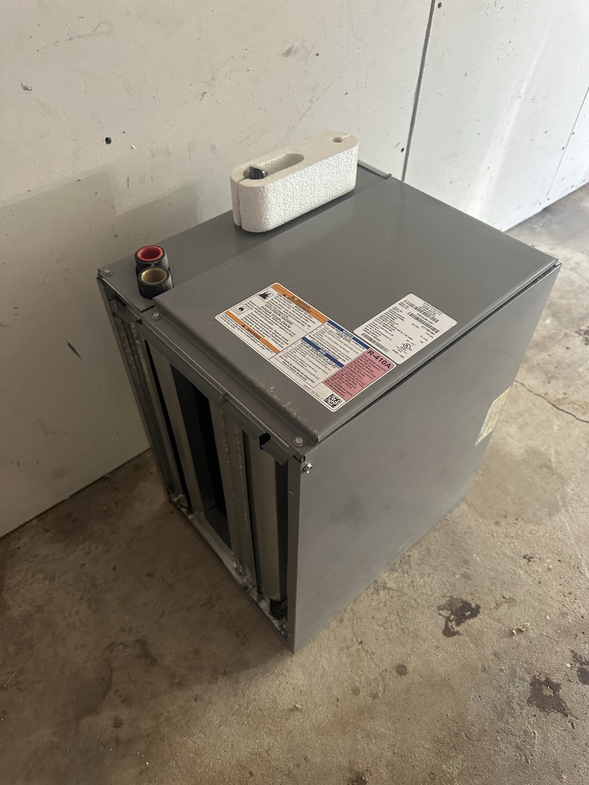R – 410 A Evaporator 14 Model Number END4X30L14A1 ￼