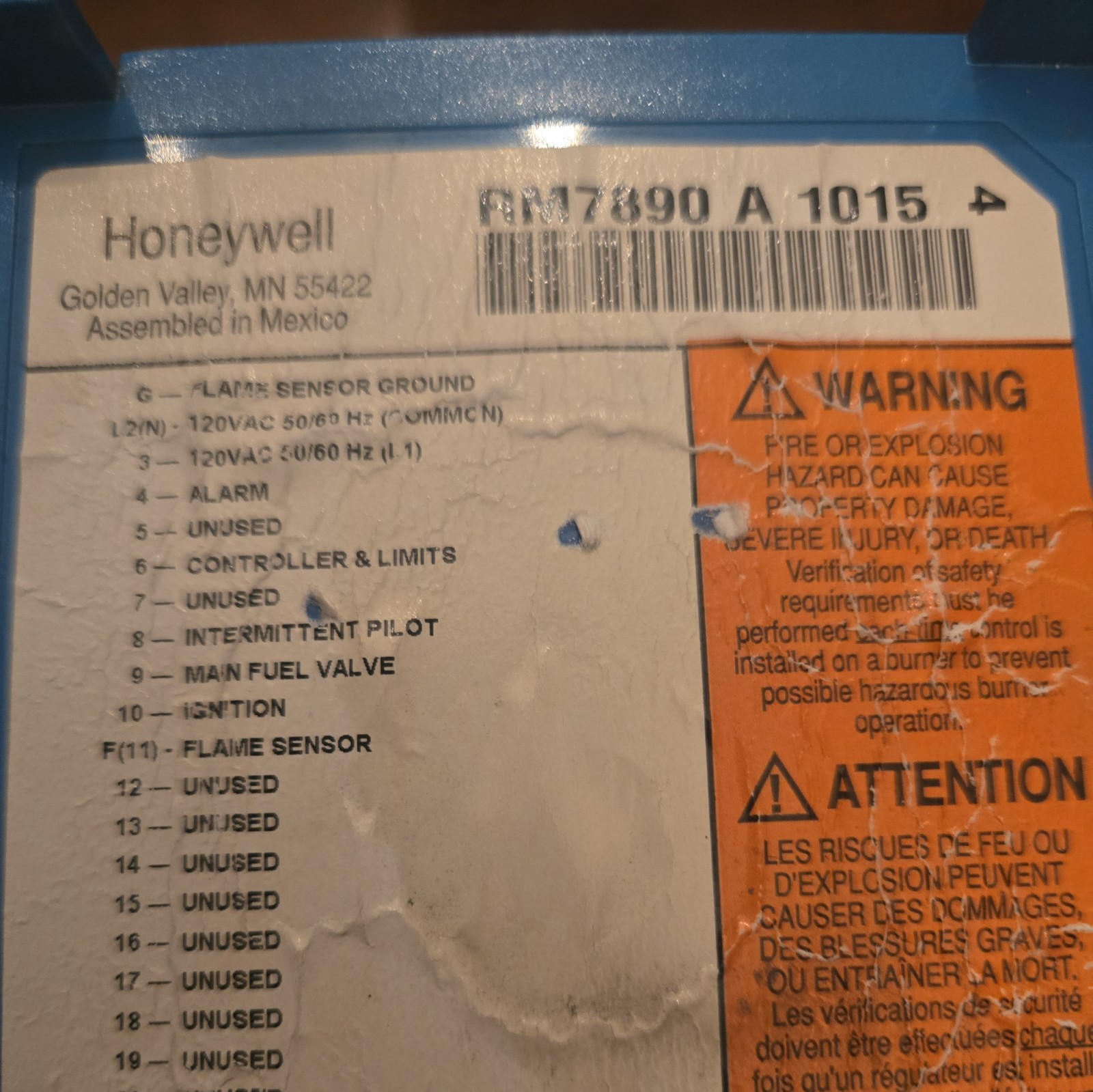 Honeywell Burner Control RM7890 A1015 0706J88757 Flame Amplifier “look below”!
