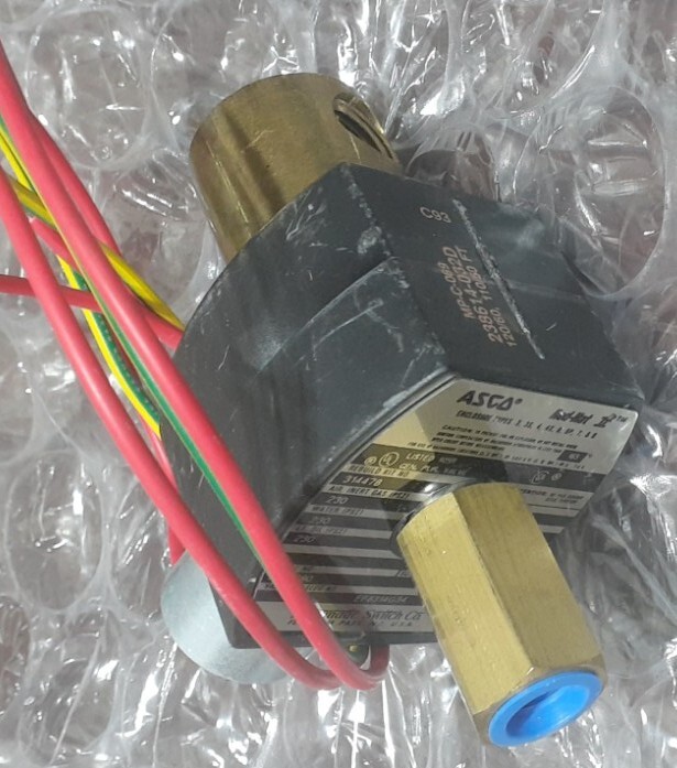 ASCO SOLENOID VALVE EF8314G34 -NEW, 30 DAY WTY (A4)