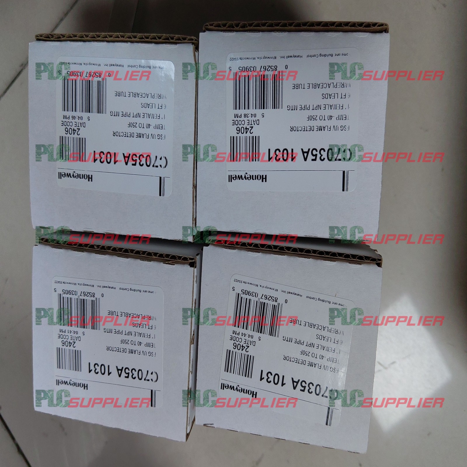 New factory sealed Honeywell C7035A1031 With 1 Year warranty