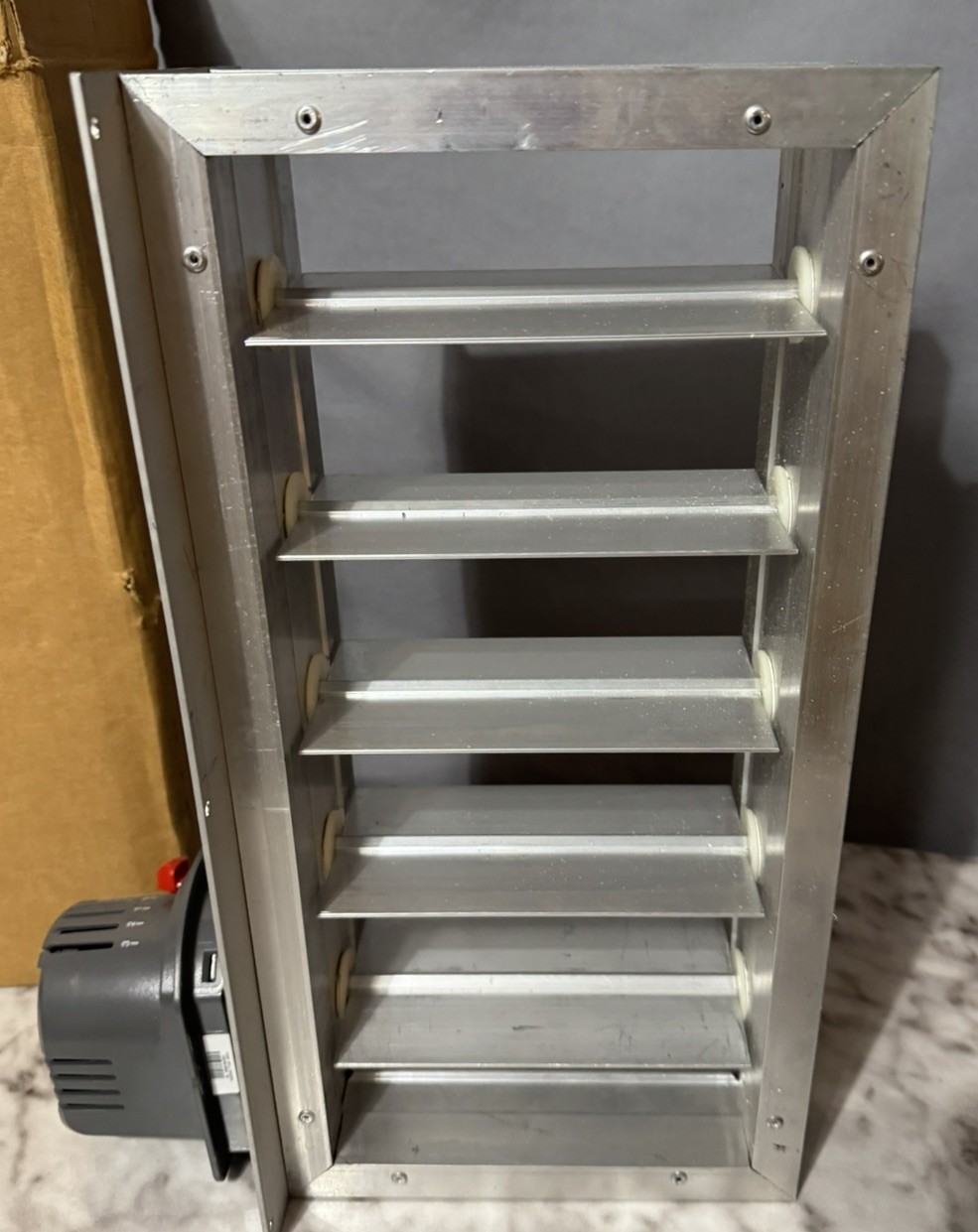 Honeywell HOme TrueZone Rectangular Damper 8×16 ZD8X16TZ