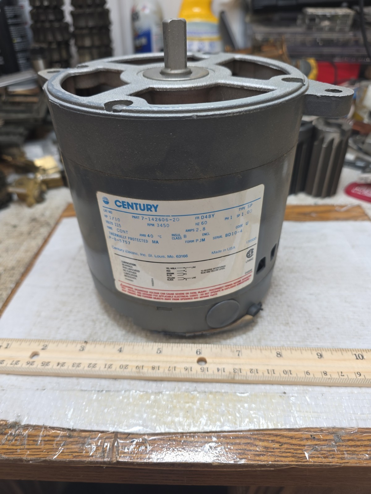 Century Motor – 7-142606-20 / P8-5757 – 1/10 HP, 3450 RPM, 115 V2.8 AMP – NOS
