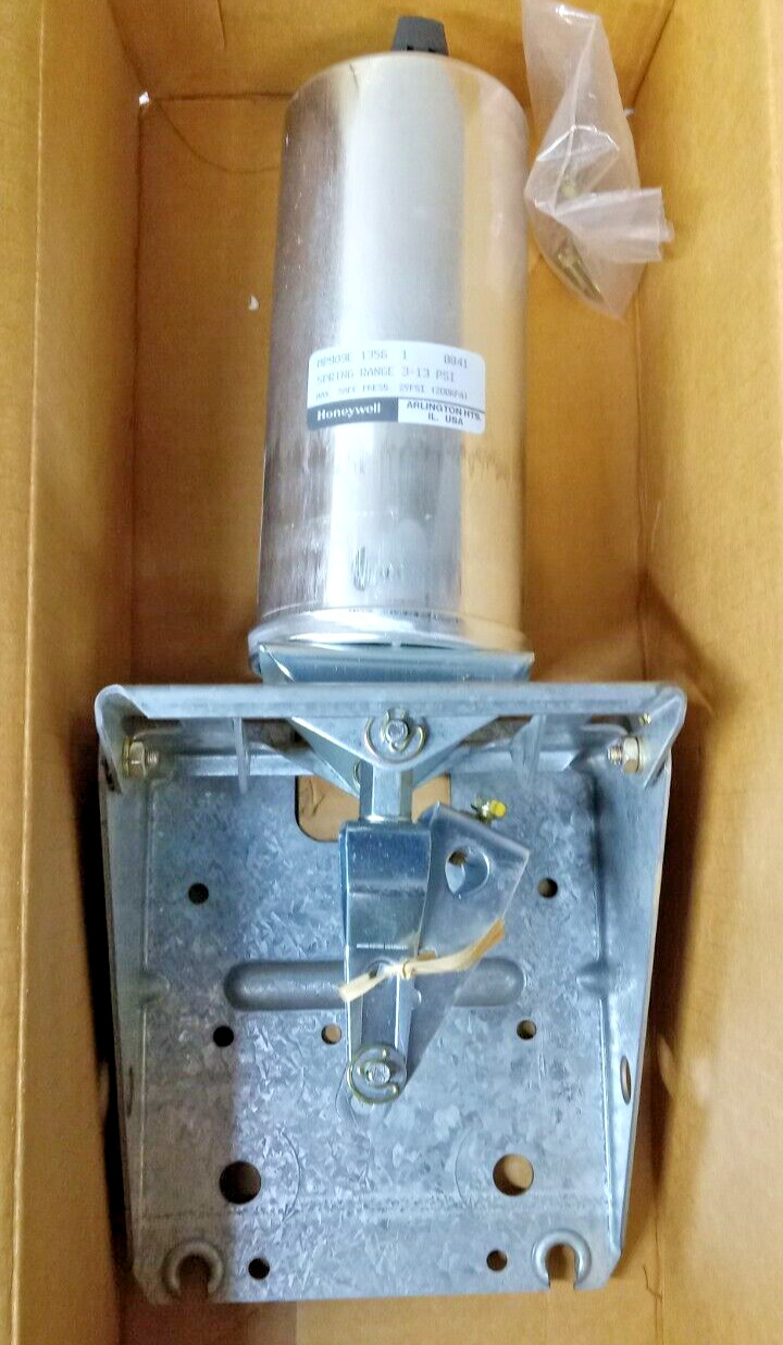 New Honeywell Pneumatic Damper Actuator 4″ 3-13 PSI Range Trunion MNT MP909E135