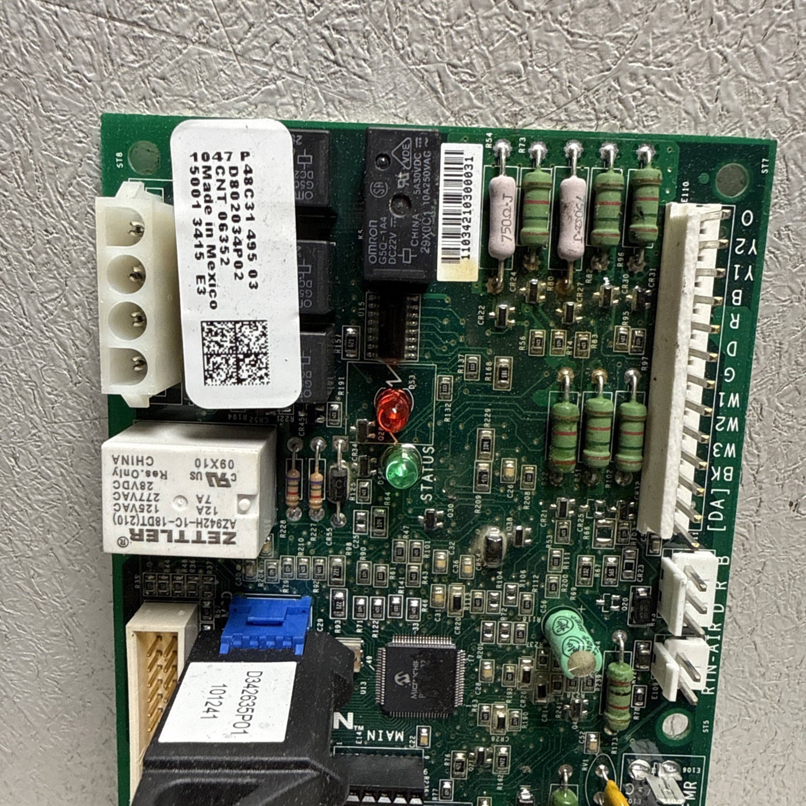 Emerson Control Board – Part # D802034P02 48C31-495-93 CNT05173 |BK1400