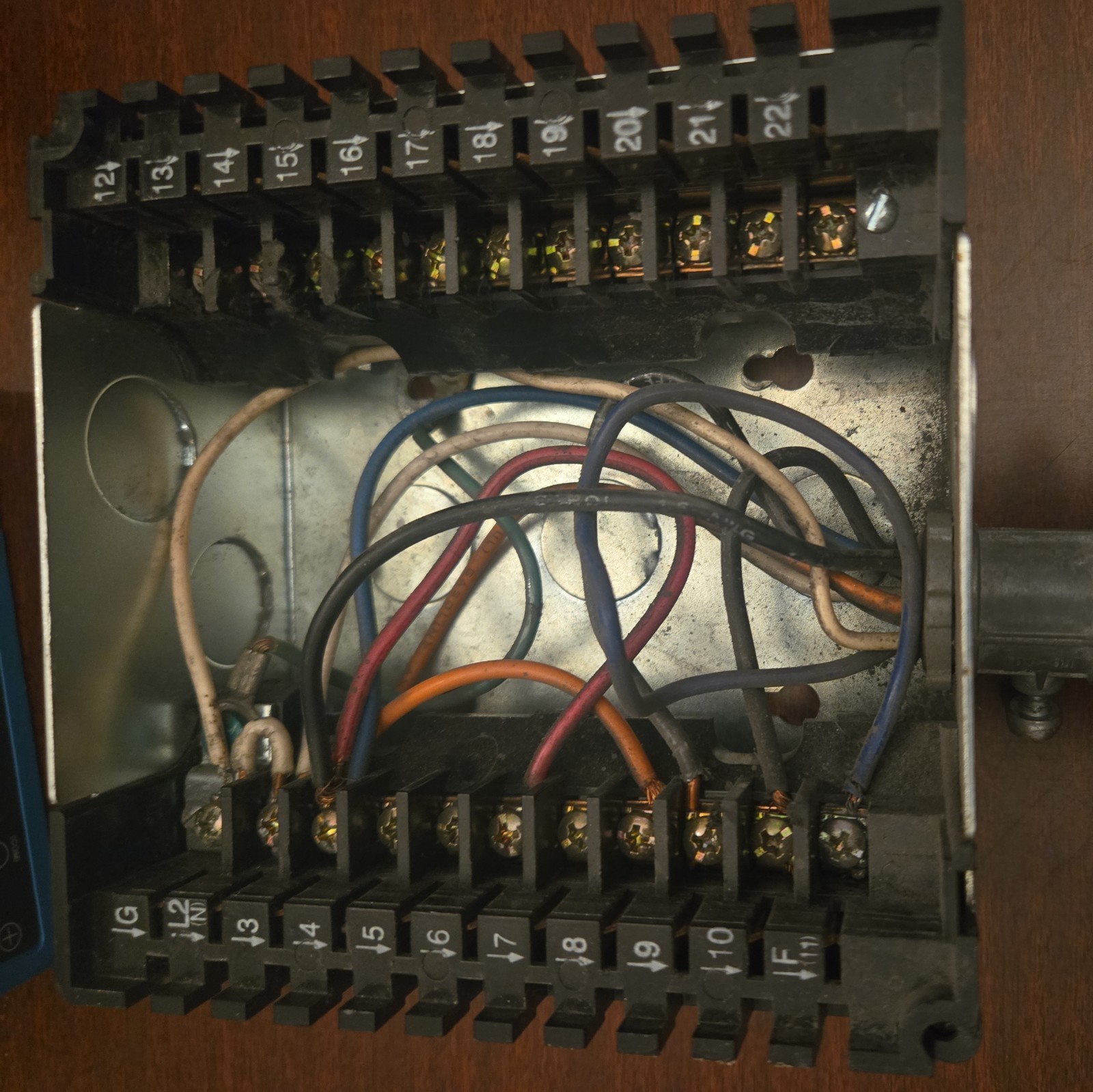 Honeywell Burner Control RM7890 A1015 0706J88757 Flame Amplifier “look below”!