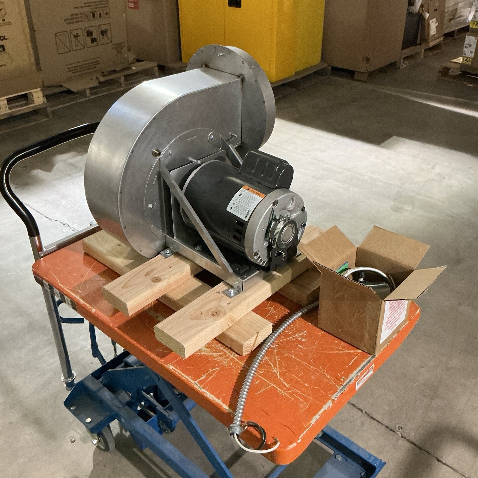 TJERNLUND HS5 Induced Draft Blower Boilers/Water Heaters 10″-14″ Pipe 115V