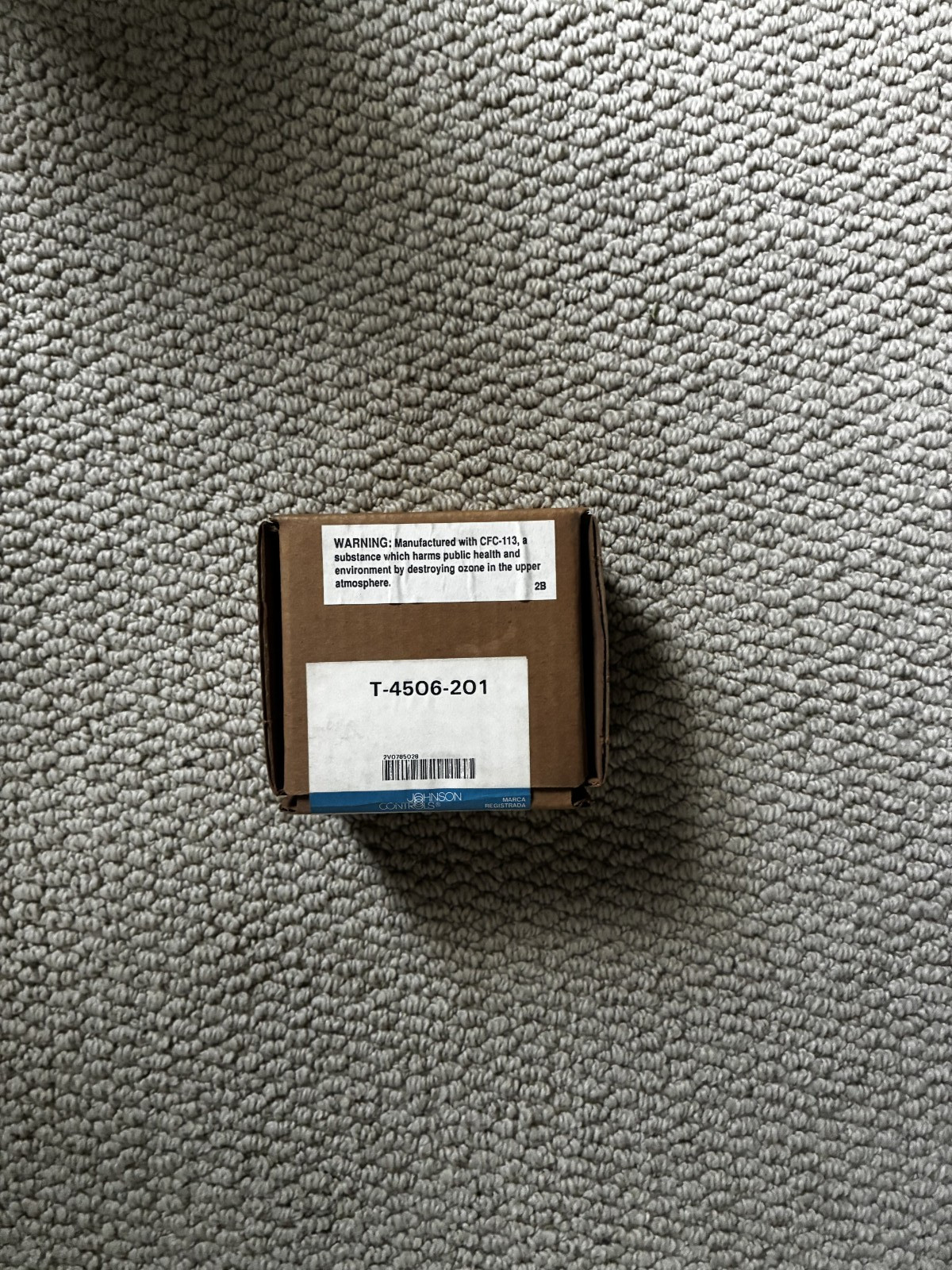 Johnson Controls Direct Acting Dual Thermostat With Switch T-4506-201