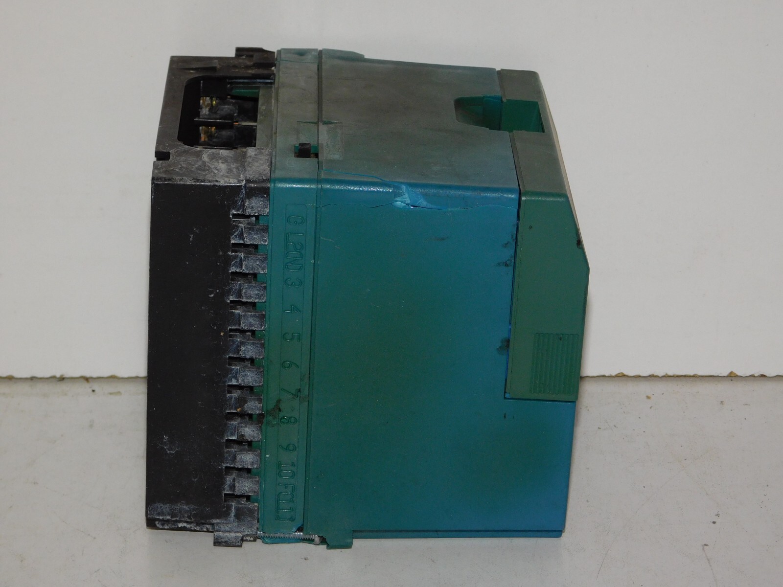 Honeywell RM7838 B 1013 Flame Burner Control Safety Amplifier Module Q7800A1005