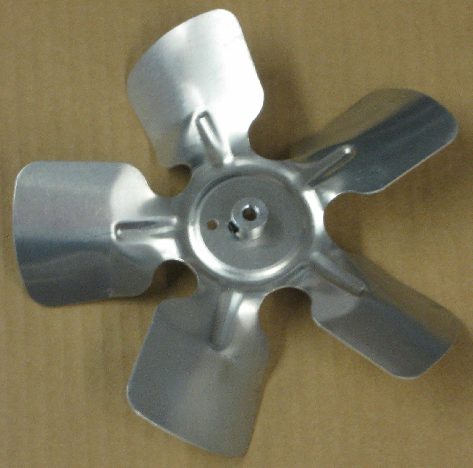 A60814 Metal Fan Blade 8″ Diameter 5 Blades 1/4″ Bore Hub CCW 36 Degree Prop