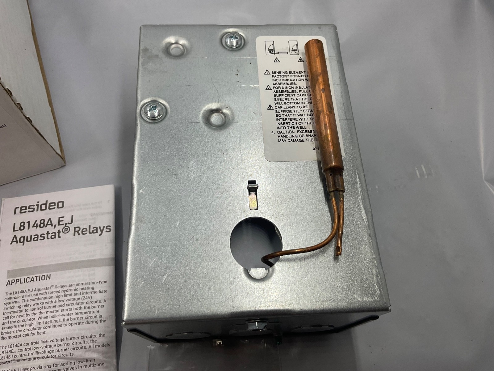 Resideo L8148E1265 Aquastat Relay 24v 60hz 180˚F to 240˚F