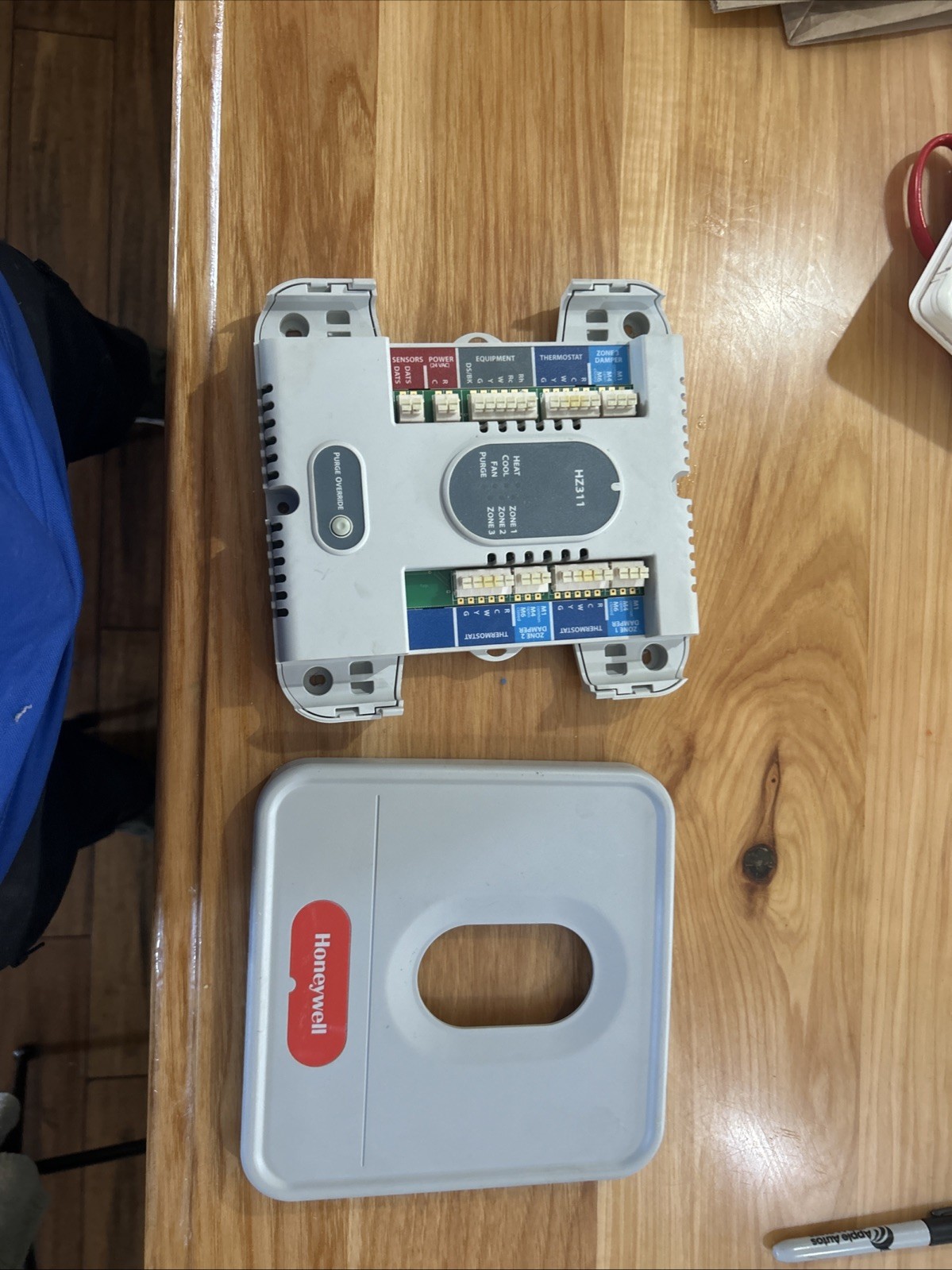 Honeywell Home-Resideo TrueZONE – Zoning Control Panel (HZ311)