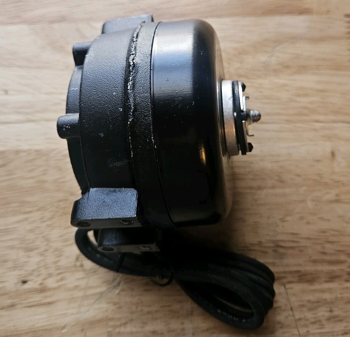 NOS AO Smith Fan Motor 115v 5W .34A 1550 RPM 1 Phase 50/60 Hz CW UG05CWLA2F A.O.