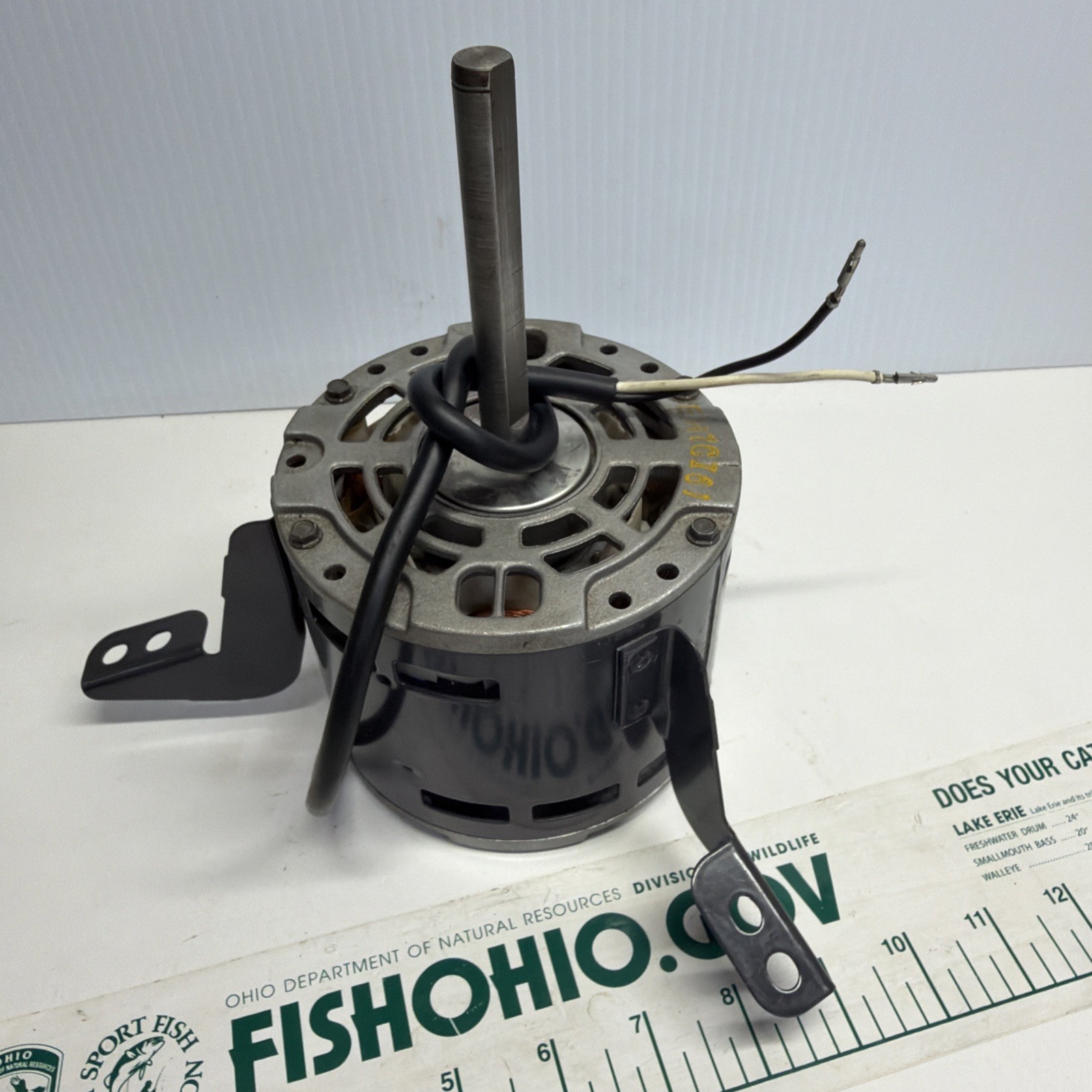 EMERSON F48HXFRC-2845 BLOWER MOTOR 620866 115V, 1050 RPM, 4.7A