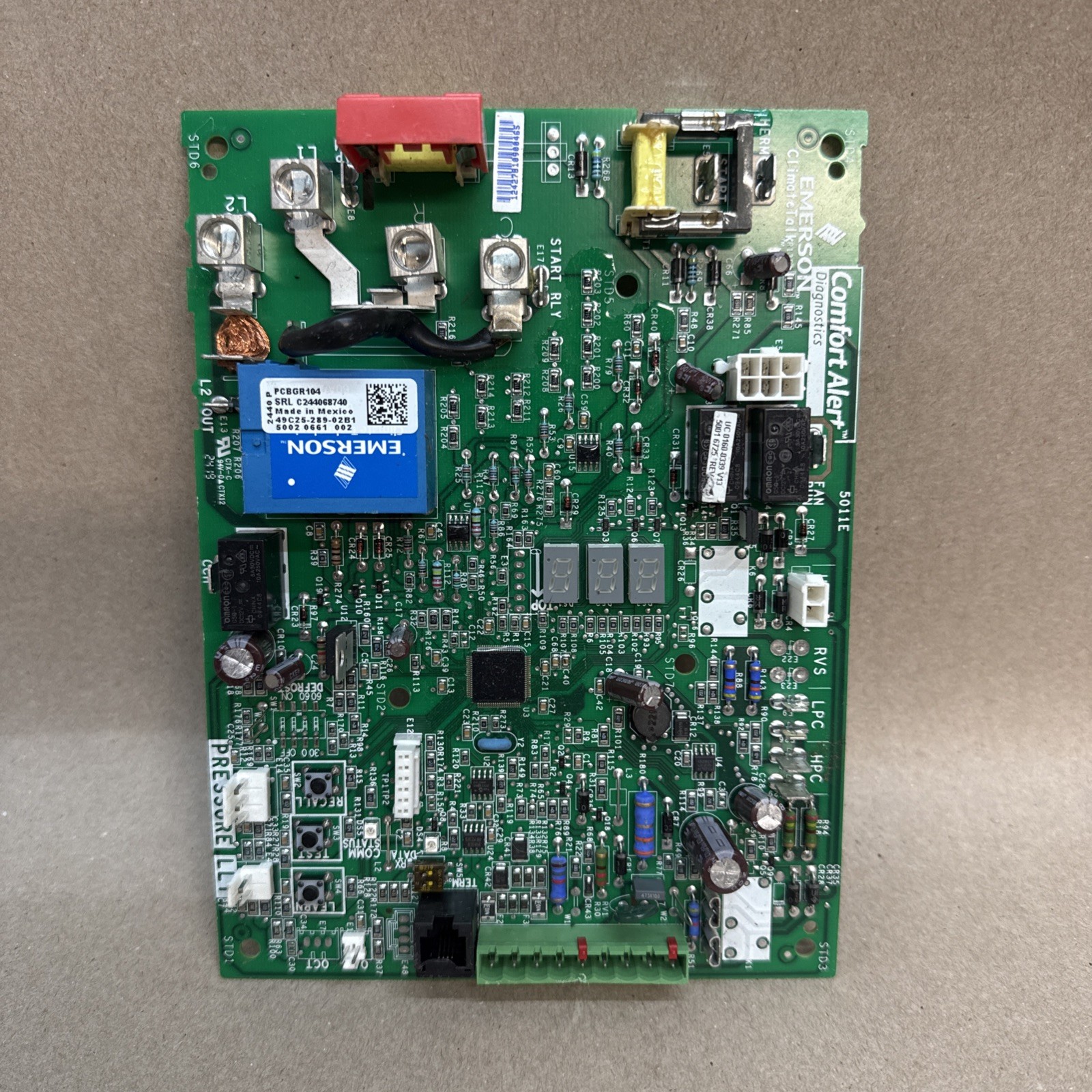 Goodman PCBGR104 2 Stage PCB Control Circuit Board 49C25-289-02 B3